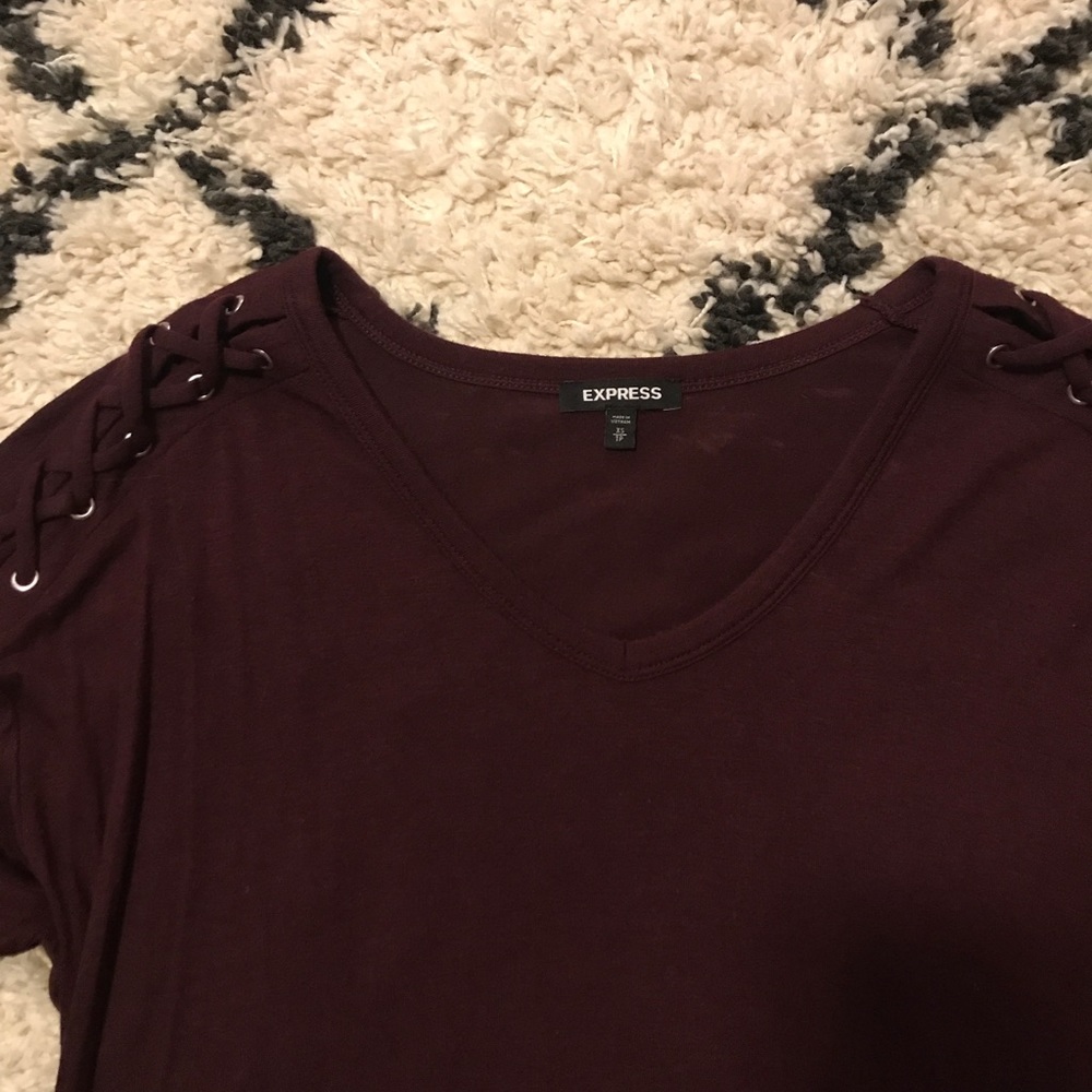 Express Top - Picture 2 of 2